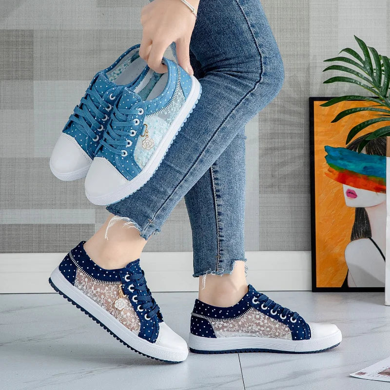 Baskets en toile de dentelle pour femmes, chaussures plates décontractées et aérées - Été 2023 - image de produit 2